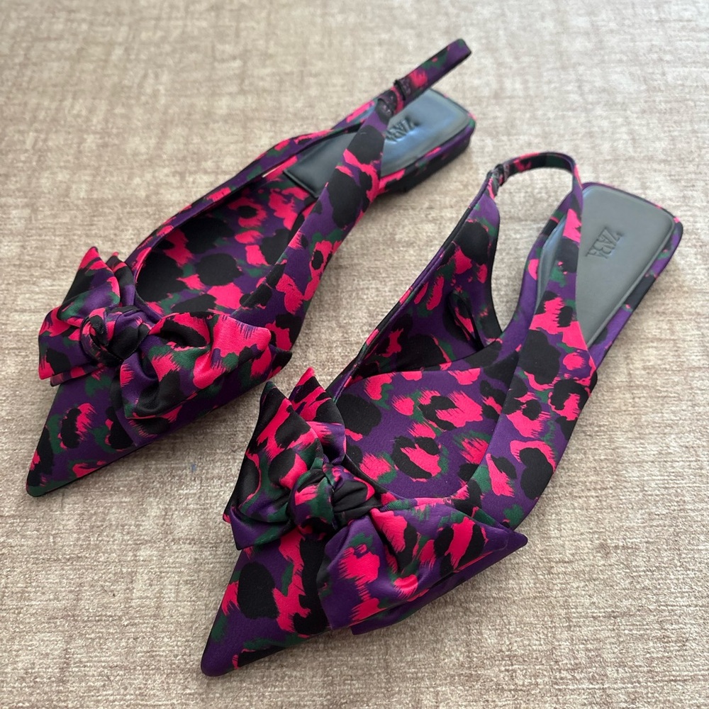 Brand New Zara Pointed Bow Flats - 40